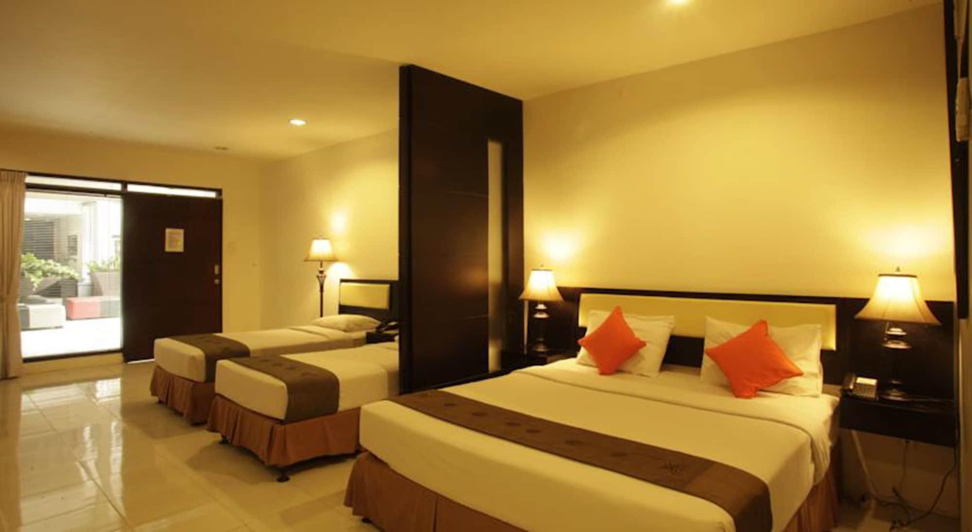קוטה לומבוק The Harmony Legian Hotel מראה חיצוני תמונה