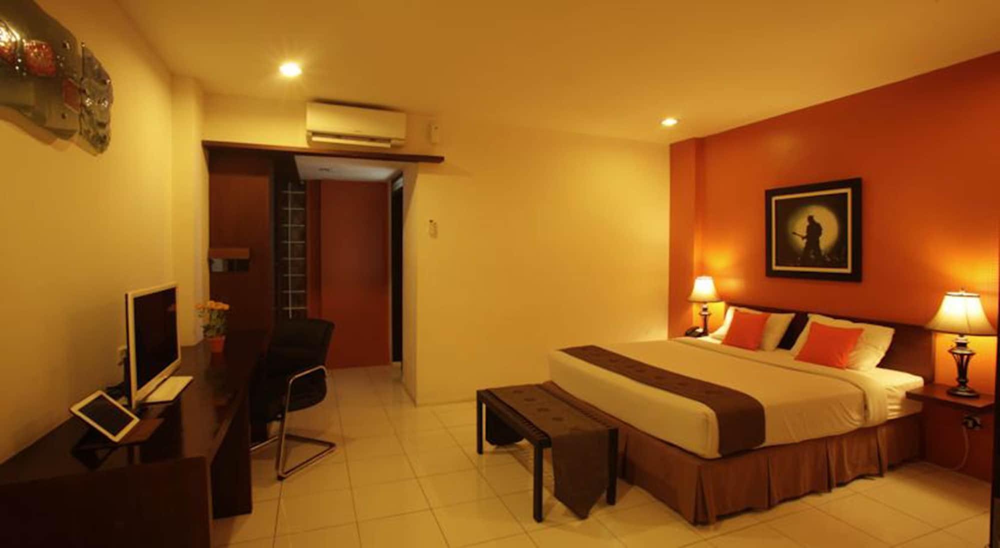 קוטה לומבוק The Harmony Legian Hotel מראה חיצוני תמונה