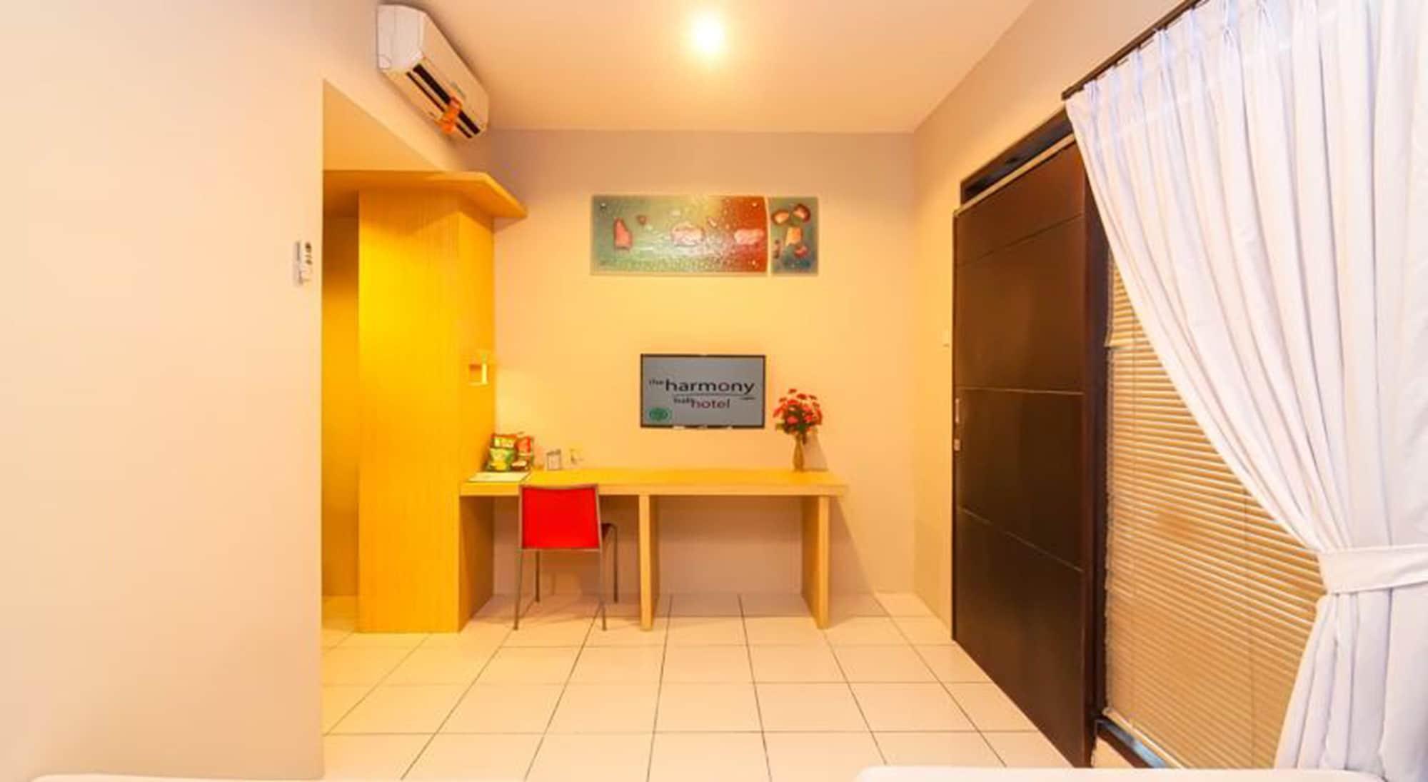 קוטה לומבוק The Harmony Legian Hotel מראה חיצוני תמונה