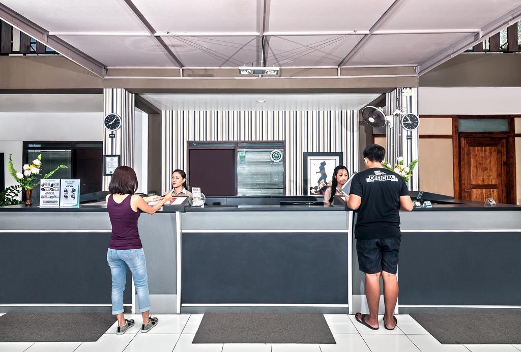 קוטה לומבוק The Harmony Legian Hotel מראה חיצוני תמונה