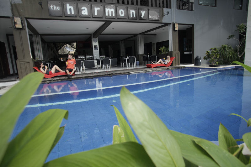קוטה לומבוק The Harmony Legian Hotel מראה חיצוני תמונה