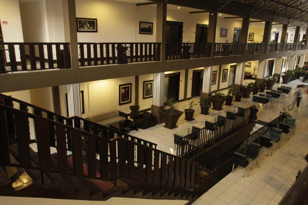 קוטה לומבוק The Harmony Legian Hotel מראה חיצוני תמונה