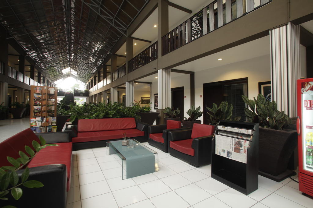 קוטה לומבוק The Harmony Legian Hotel מראה חיצוני תמונה
