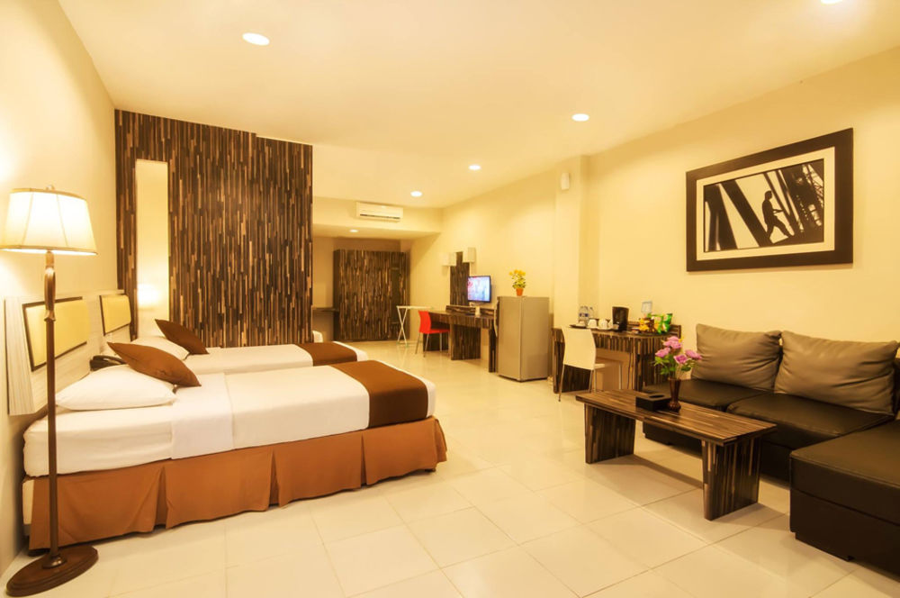 קוטה לומבוק The Harmony Legian Hotel מראה חיצוני תמונה