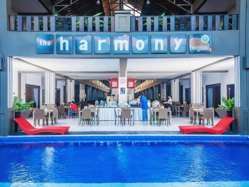 קוטה לומבוק The Harmony Legian Hotel מראה חיצוני תמונה