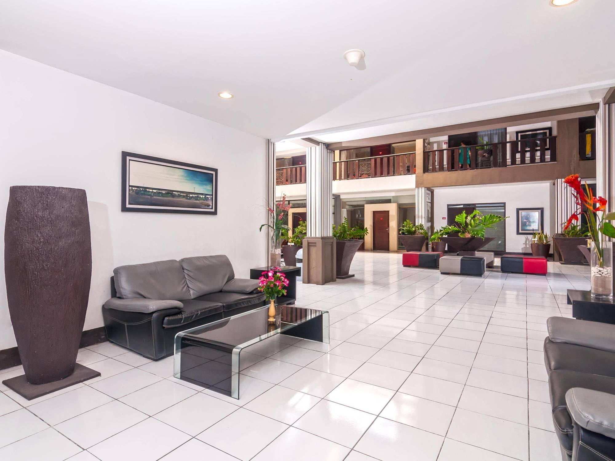 קוטה לומבוק The Harmony Legian Hotel מראה חיצוני תמונה
